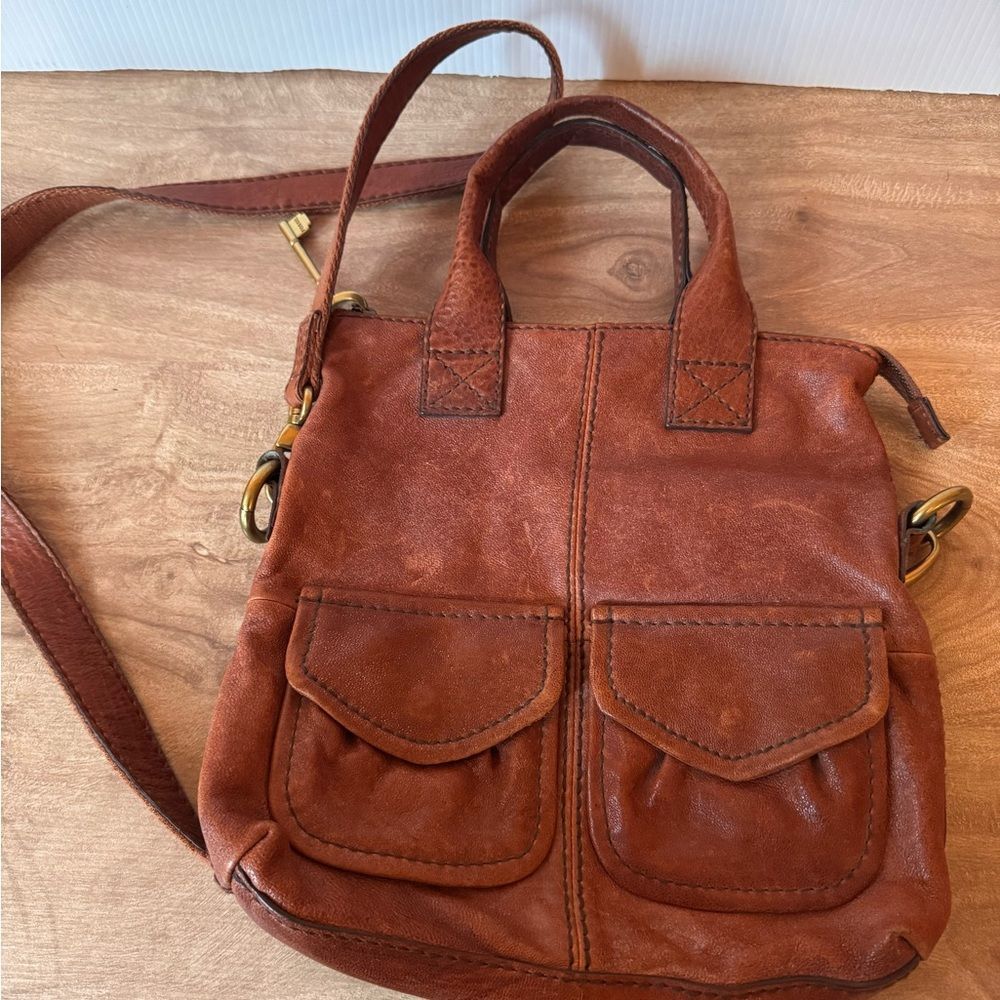 FOSSIL Handbag Shoulder Bag Brown Leather Vintage Minimalist Zip Close Neutral - Picture 8 of 10